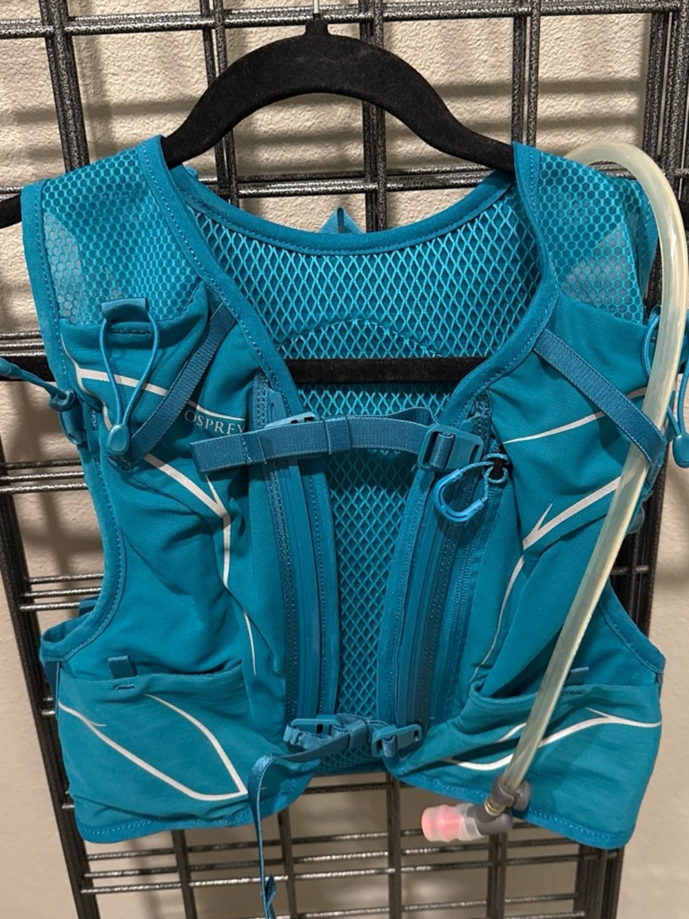 OSPREY Teal Running Hydration Vest with Front Zips